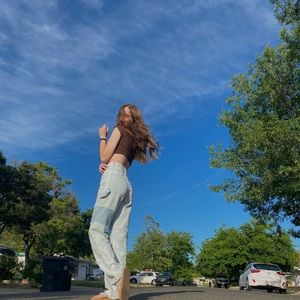 Meet your Posher, Jeannie